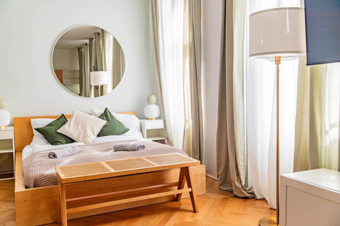 City Apartment, Two Metro Stations To Hauptbahnhof Viena Exterior foto